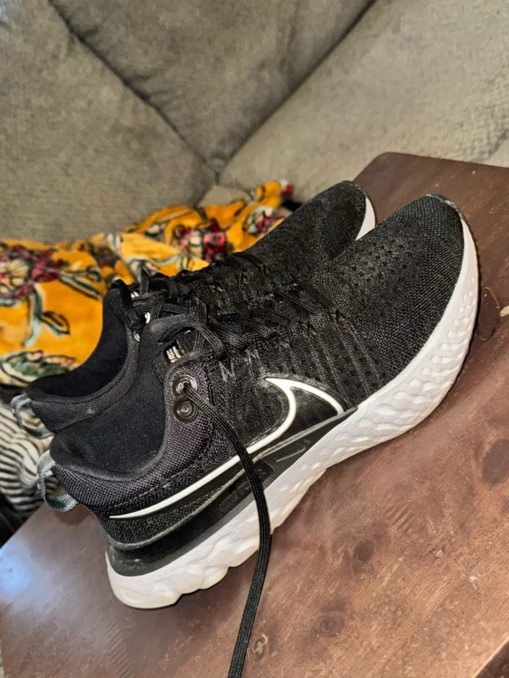 Nike Black and White Women's Knit Athletic Sneakers - Picture 2 of 9